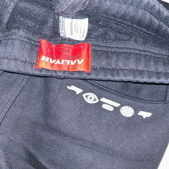 Aaliyah two piece set - Picture 11 of 11